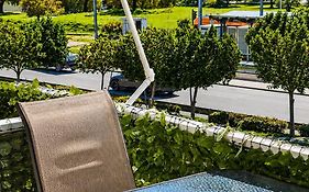 Luxurious Palace Marina Alimos